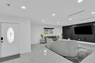 3150 Gulfstream Rd, Lake Worth Beach, FL 33461 - Photo 6