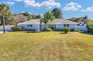 3150 Gulfstream Rd, Lake Worth Beach, FL 33461 - Photo 2