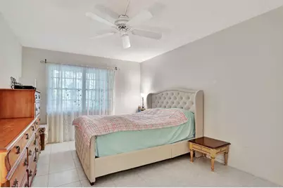4076 Newport Q #4076, Deerfield Beach, FL 33442 - Photo 12