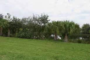 2141 SE Fern Park Dr, Port Saint Lucie, FL 34952 - Photo 20