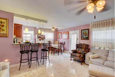 138 Flanders C, Delray Beach, FL 33484 - Photo 6