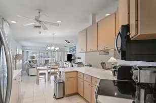 8285 SE Double Tree Dr, Hobe Sound, FL 33455 - Photo 4