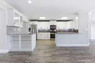 1814 Lake Osborne Dr, Lake Worth Beach, FL 33461 - Photo 14