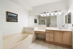 10679 Lake Shore Dr, Wellington, FL 33414 - Photo 10