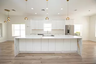 10881 La Salinas Cir, Boca Raton, FL 33428 - Photo 2