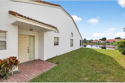 15361 Lake Wisteria Road, Delray Beach, FL 33484 - Photo 6