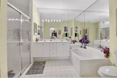 15361 Lake Wisteria Road, Delray Beach, FL 33484 - Photo 32