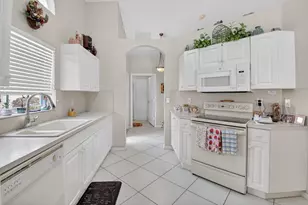 15361 Lake Wisteria Rd, Delray Beach, FL 33484 - Photo 16