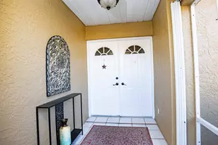 376 NW Sherry Ln, Port Saint Lucie, FL 34986 - Photo 2