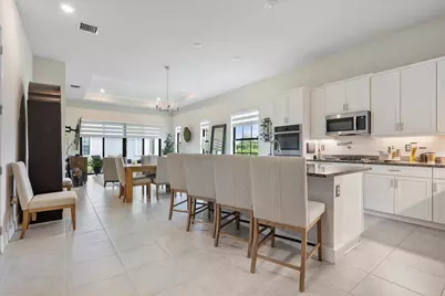 8318 W Blue Spring Drive, Parkland, FL 33067 - Photo 2