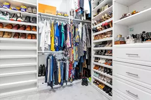 8318 W Blue Spring Dr, Parkland, FL 33067 - Photo 10