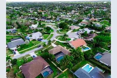 301 Knotty Wood Lane, Wellington, FL 33414 - Photo 42