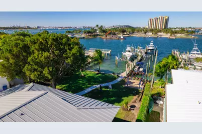 2649 Lake Drive #1, Singer Island, FL 33404 - Photo 4