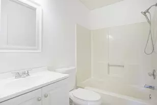 211 SW N Wakefield Cir, Port Saint Lucie, FL 34953 - Photo 22