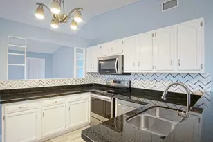 211 SW N Wakefield Cir, Port Saint Lucie, FL 34953 - Photo 8