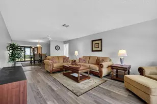 9890 Orchid Tree Trail, Boynton Beach, FL 33436 - Photo 4