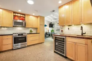 16 Surf Rd, Boynton Beach, FL 33435 - Photo 10