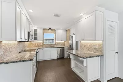 109 Wettaw Lane #203, North Palm Beach, FL 33408 - Photo 6