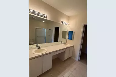 1665 SW Harbour Isles Circle #17, Port Saint Lucie, FL 34986 - Photo 22