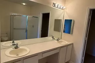 1665 SW Harbour Isles Cir, Port Saint Lucie, FL 34986 - Photo 22