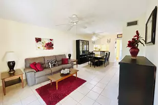 7214 Golf Colony Ct, Lake Worth Beach, FL 33467 - Photo 8