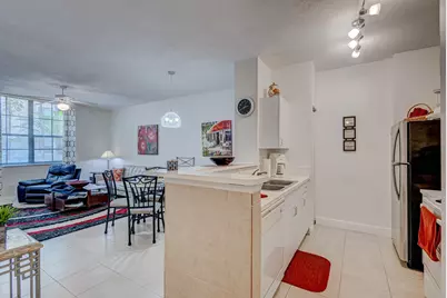 630 S Sapodilla Avenue #112, West Palm Beach, FL 33401 - Photo 18