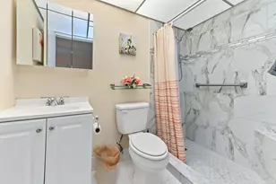 91 Waterford D, Delray Beach, FL 33446 - Photo 18