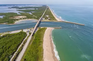 962 Montrose Ave, Sebastian, FL 32958 - Photo 34