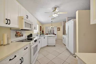 6737 Campanilla, Fort Pierce, FL 34951 - Photo 12