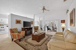 6737 Campanilla, Fort Pierce, FL 34951 - Photo 4