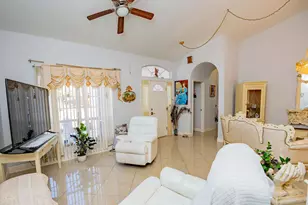 2962 SE Bella Rd, Port Saint Lucie, FL 34984 - Photo 6