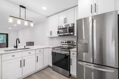 5 Abbey Lane #207, Delray Beach, FL 33446 - Photo 2