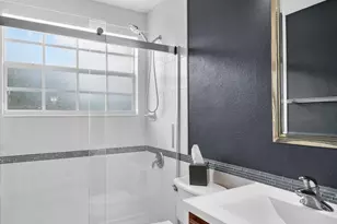 231 Berenger Walk, Wellington, FL 33414 - Photo 22