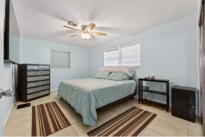 1223 Isle Court, Boynton Beach, FL 33426 - Photo 18