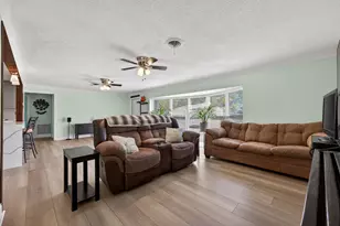 1223 Isle Ct, Boynton Beach, FL 33426 - Photo 8