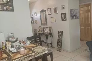 709 SW 4th St, Hallandale Beach, FL 33009 - Photo 12