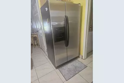 709 SW 4th Street, Hallandale Beach, FL 33009 - Photo 16