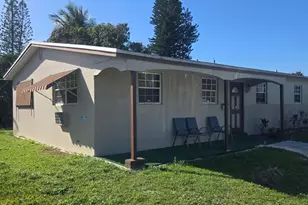 709 SW 4th St, Hallandale Beach, FL 33009 - Photo 1