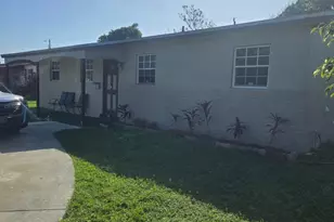 709 SW 4th St, Hallandale Beach, FL 33009 - Photo 2