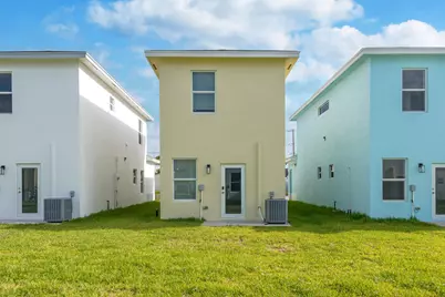 408 NW 13th Avenue #2, Boynton Beach, FL 33435 - Photo 2