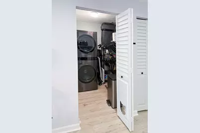 275 Murcia Drive #304, Jupiter, FL 33458 - Photo 10