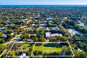 1010 Hibiscus Ln, Delray Beach, FL 33444 - Photo 1