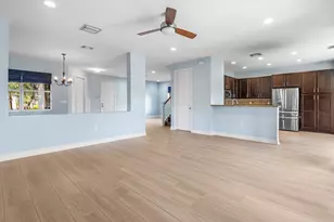 8316 Calabria Lakes Drive, Boynton Beach, FL 33473 - Photo 12