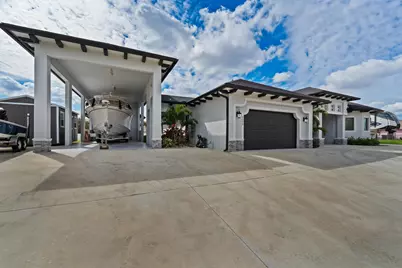 2056 SW Aaron Lane, Port Saint Lucie, FL 34953 - Photo 8