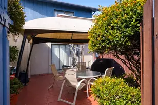 4581 Holly Lake Dr, Greenacres, FL 33463 - Photo 4