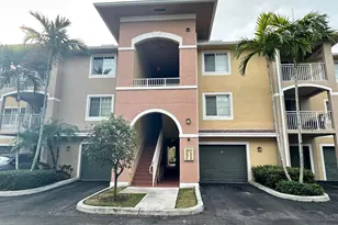 6521 Emerald Dunes Dr, West Palm Beach, FL 33411 - Photo 1