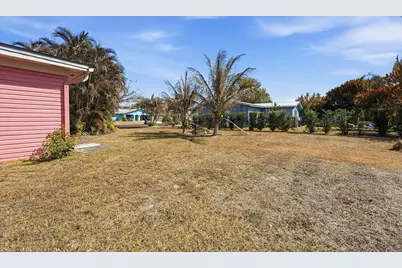 572 SE Fallon Drive, Port Saint Lucie, FL 34983 - Photo 20