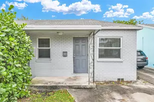 815 N J St, Lake Worth Beach, FL 33460 - Photo 4