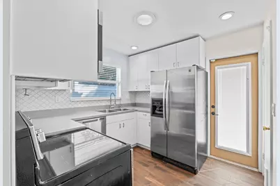 5213 Bethany Lane, Haverhill, FL 33415 - Photo 14