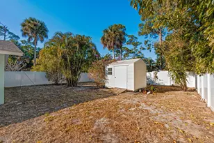 5213 Bethany Ln, Haverhill, FL 33415 - Photo 24